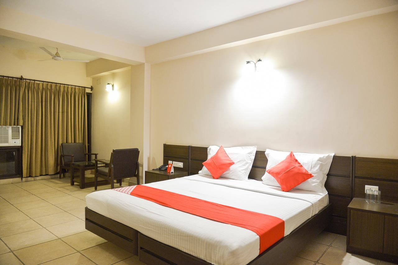 Oyo 15149 Hotel Ajoy Minar Mandarmani Exteriör bild